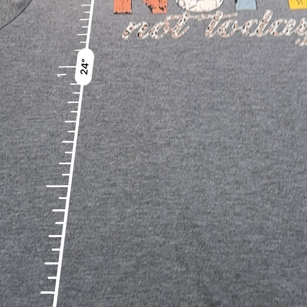 Graphic Sweatshirt Size Medium - Picture 8 of 9